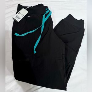 Zamora FREEx Lined Jogger Scrub Pants in BLACK